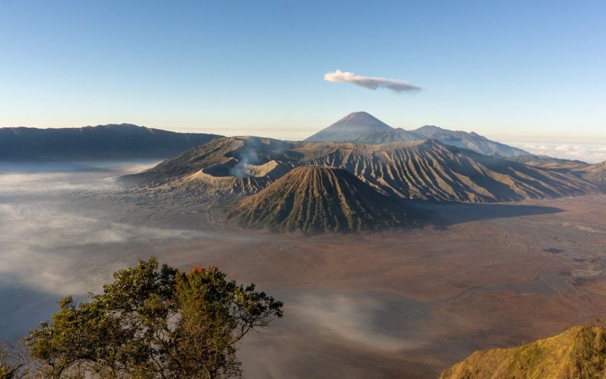 How to Visit Mount Bromo: A Traveler’s Essential Guide