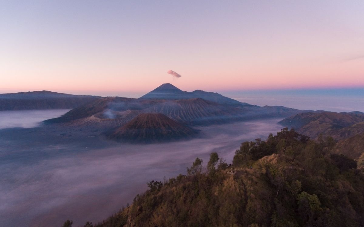 How to Visit Mount Bromo: A Traveler’s Essential Guide