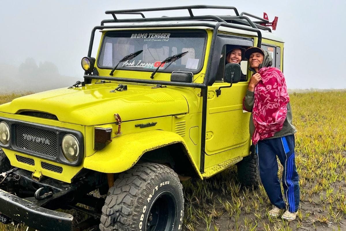 exclusive bromo tour jeep sunrise viewpoint