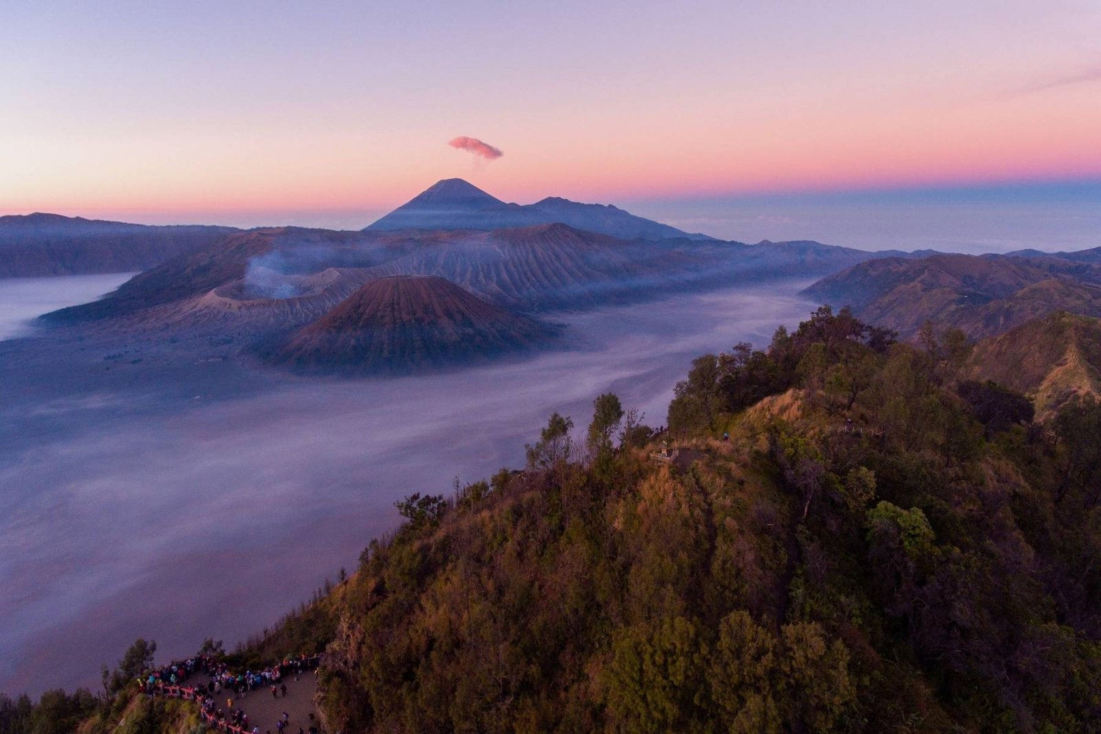 Penanjakan viewpoint sunrise panorama overlooking Mount Bromo and Mount Semeru during a Mount Bromo sunrise tour