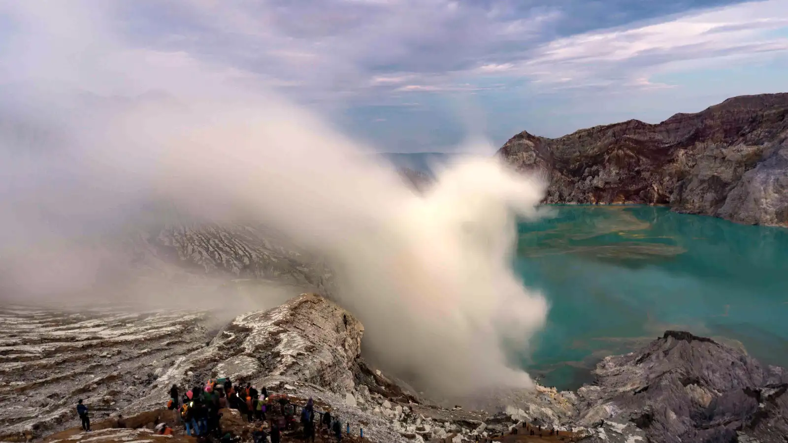 Exploring the volcanic landscape of Mount Ijen